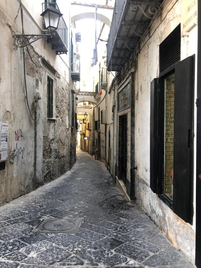 Casa Vittoria Appartement Salerno Buitenkant foto